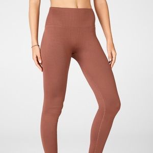 NWOT Fabletics High-Waisted Seamless Rib Legging